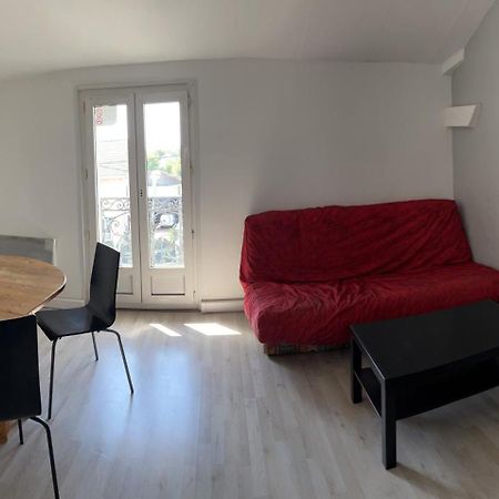 Appartement Simple Sur Argenteuil, Proche Paris Экстерьер фото